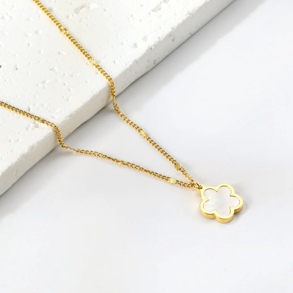 Luna Bloom Necklace