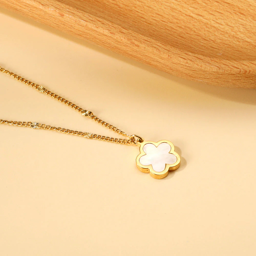 Luna Bloom Necklace