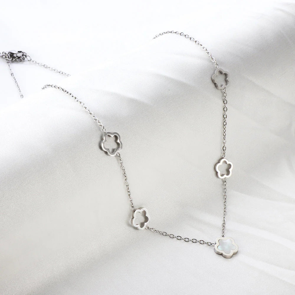 Aurelia Necklace